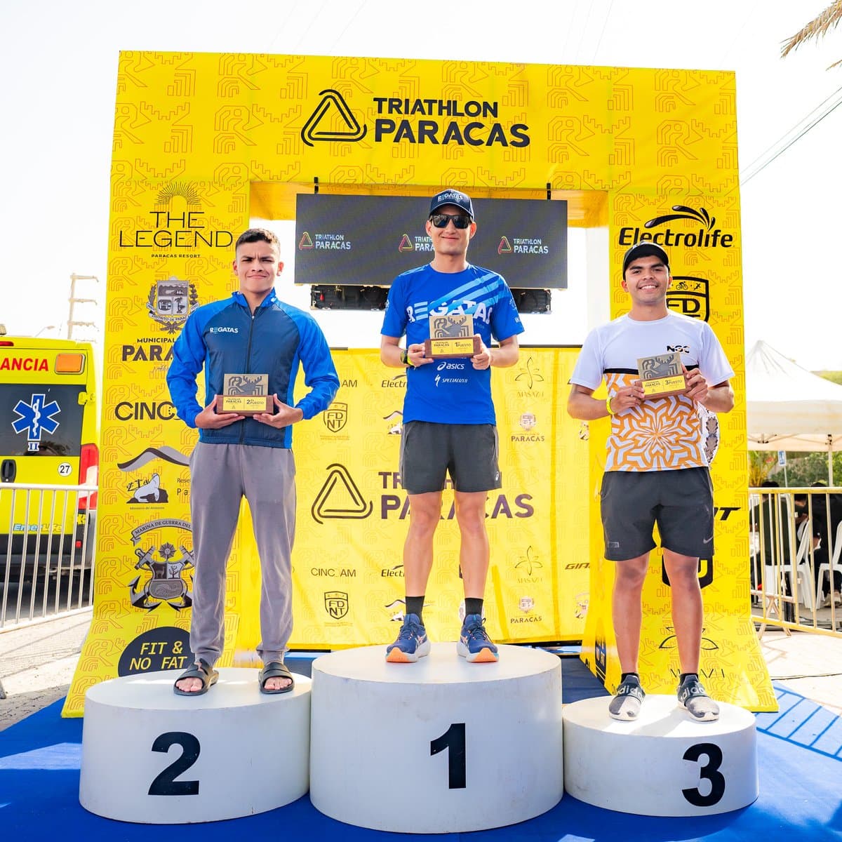 Paracas triathlon, race day